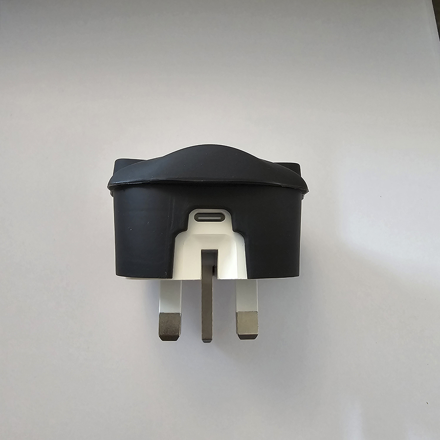 محافظ آداپتور شارژر 20 وات آیفون فانتزی مدل میکروب